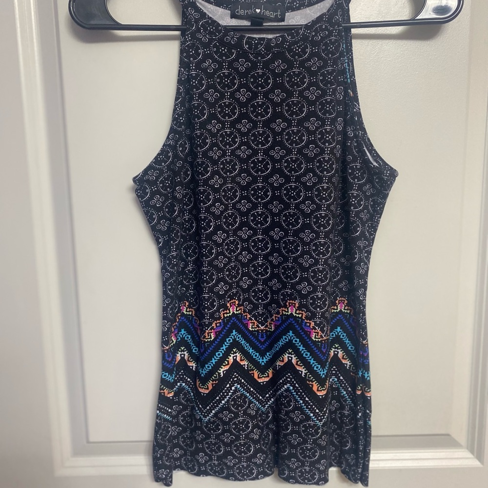 Black razor back tank